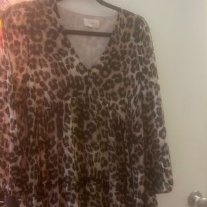 Leopard print top practically new